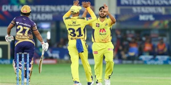 Kolkata defeat holders Chennai as IPL receives underway